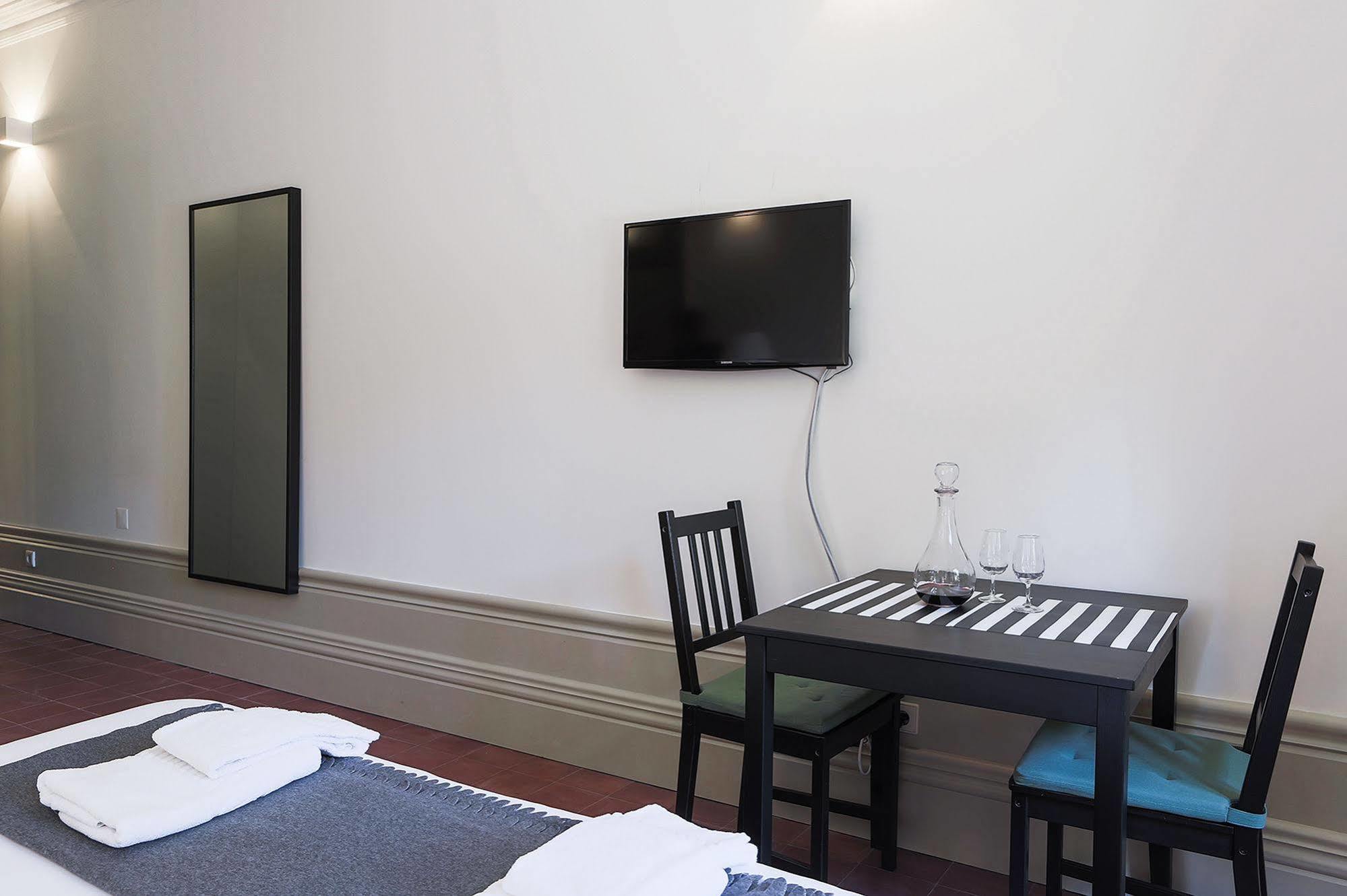 Ox Apartments B Arts Porto Buitenkant foto