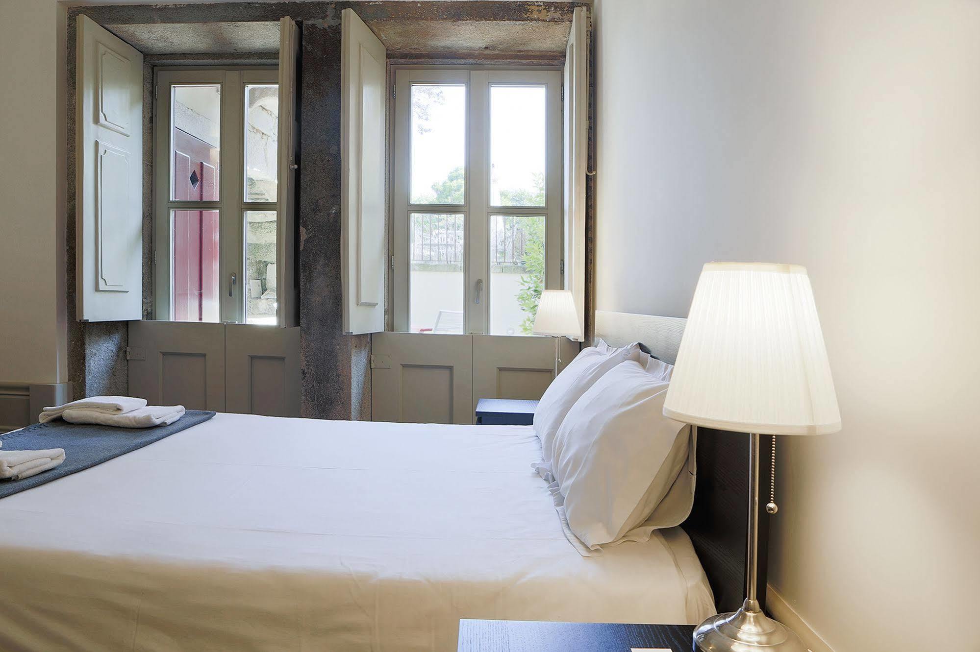 Ox Apartments B Arts Porto Buitenkant foto