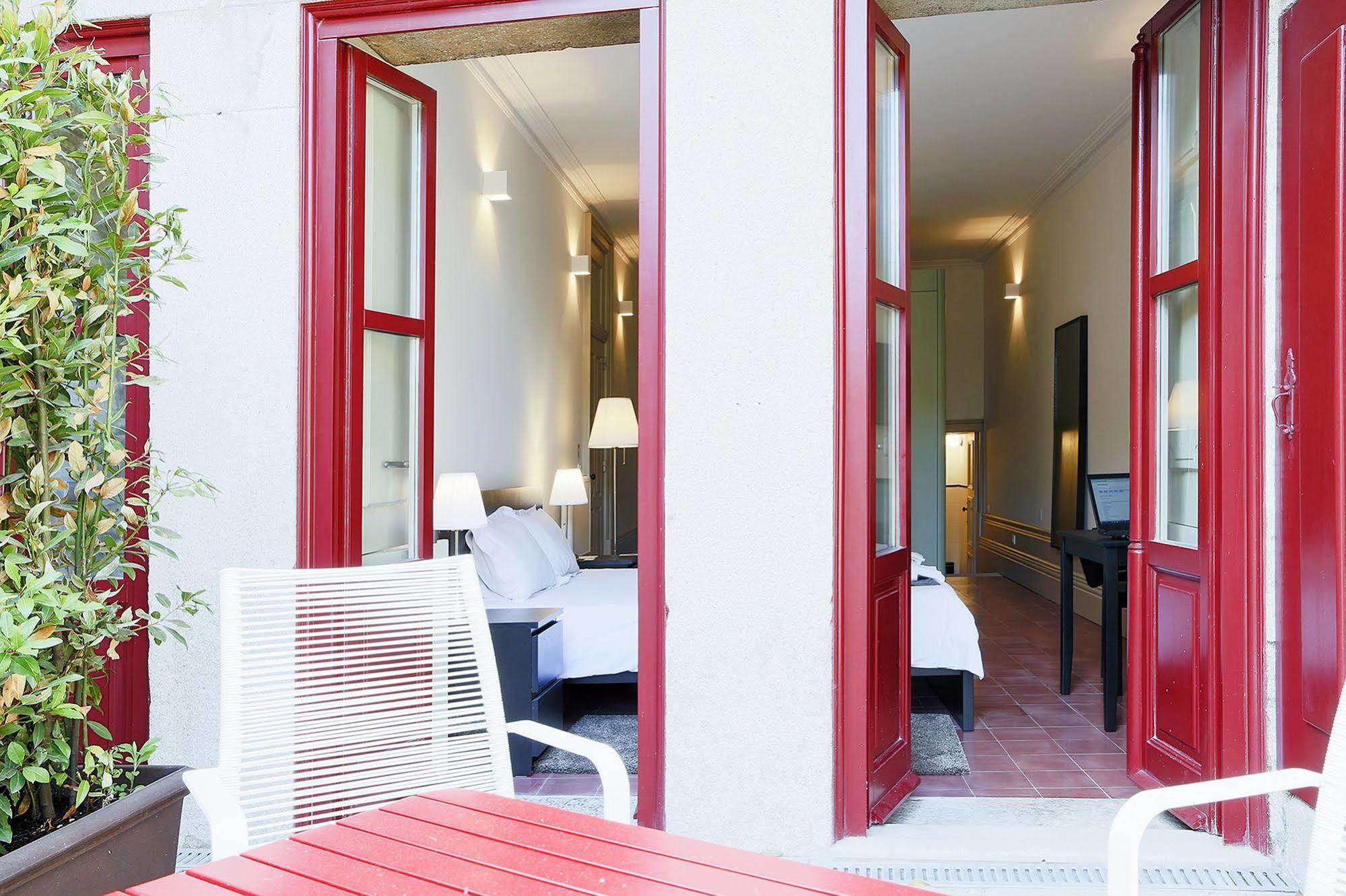 Ox Apartments B Arts Porto Buitenkant foto
