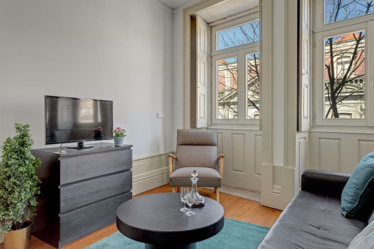 Ox Apartments B Arts Porto Buitenkant foto